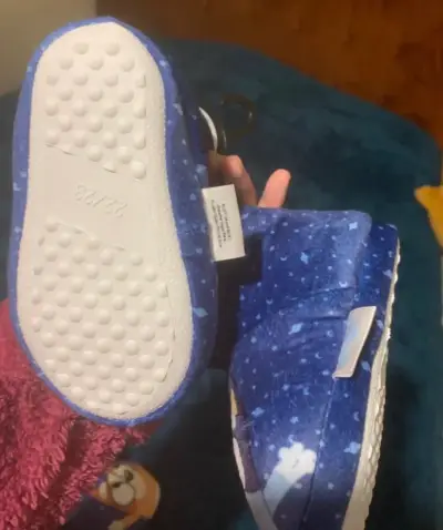Pantuflas infantiles Bluey - miniatura 3