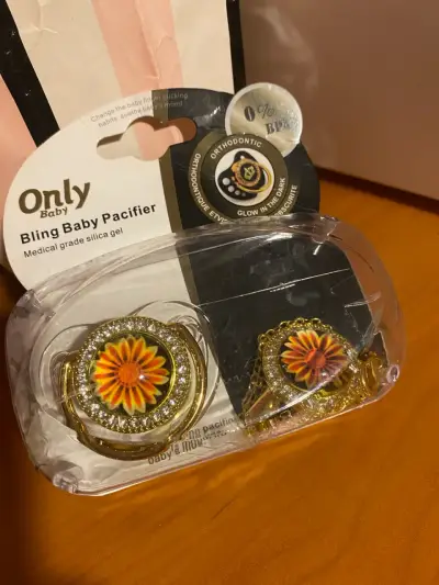 Chupetes bling para bebé - miniatura 1