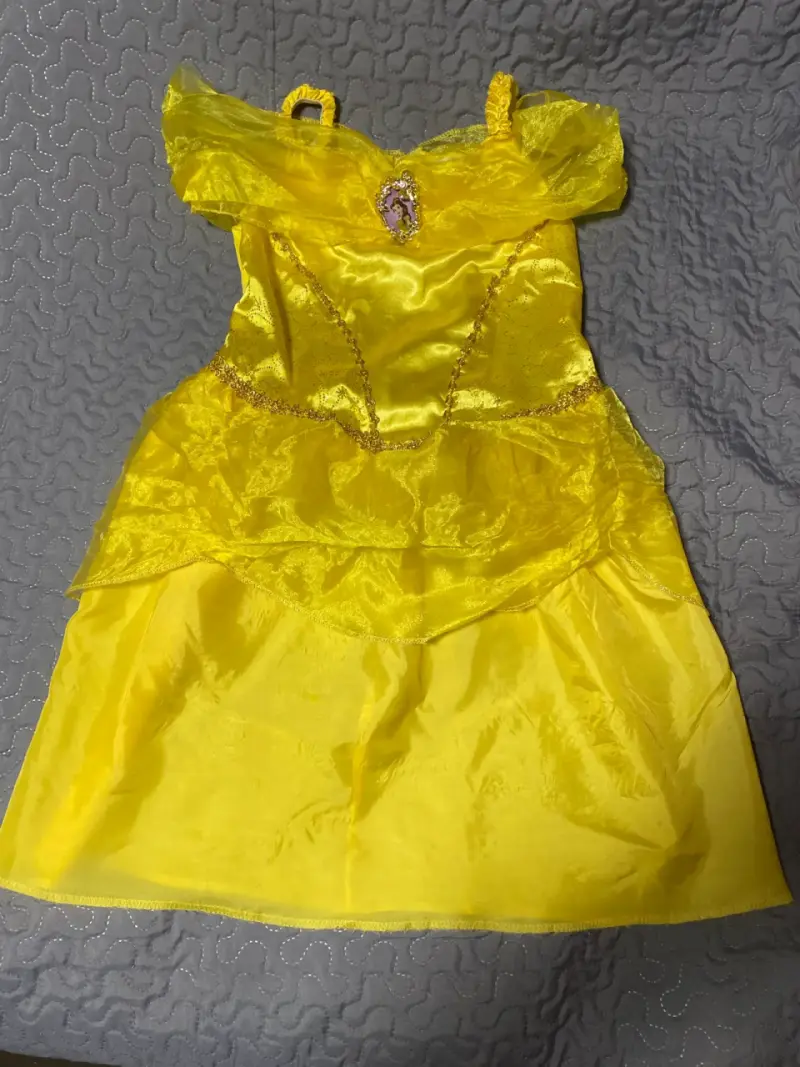 Disfraz amarillo de princesa infantil