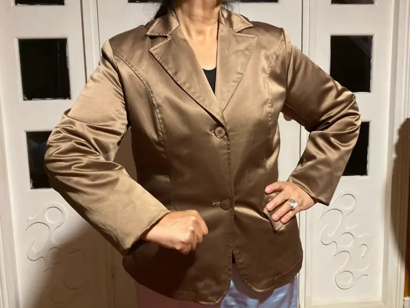 Blazer marrón satinado