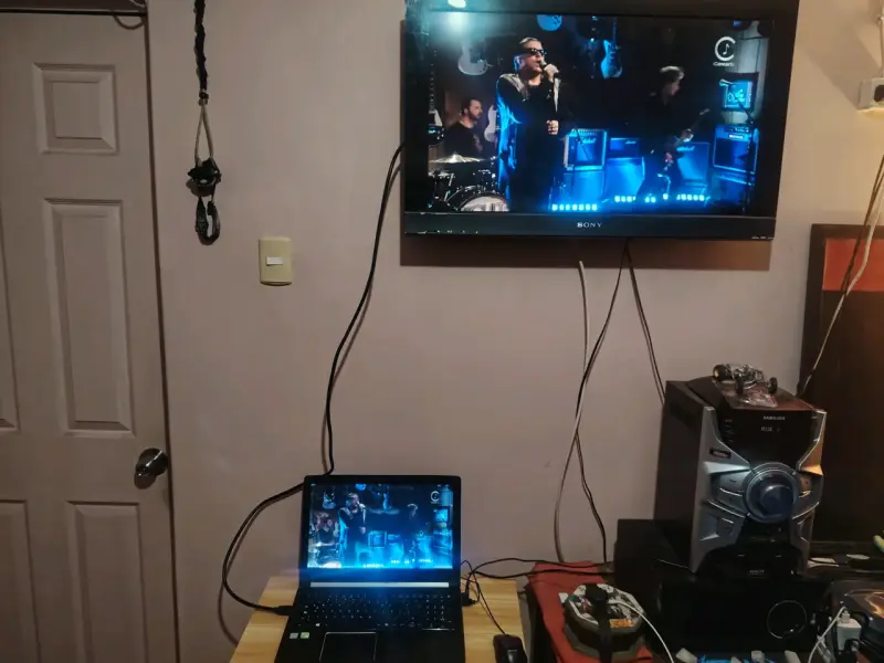Portátil Acer Aspire - 1