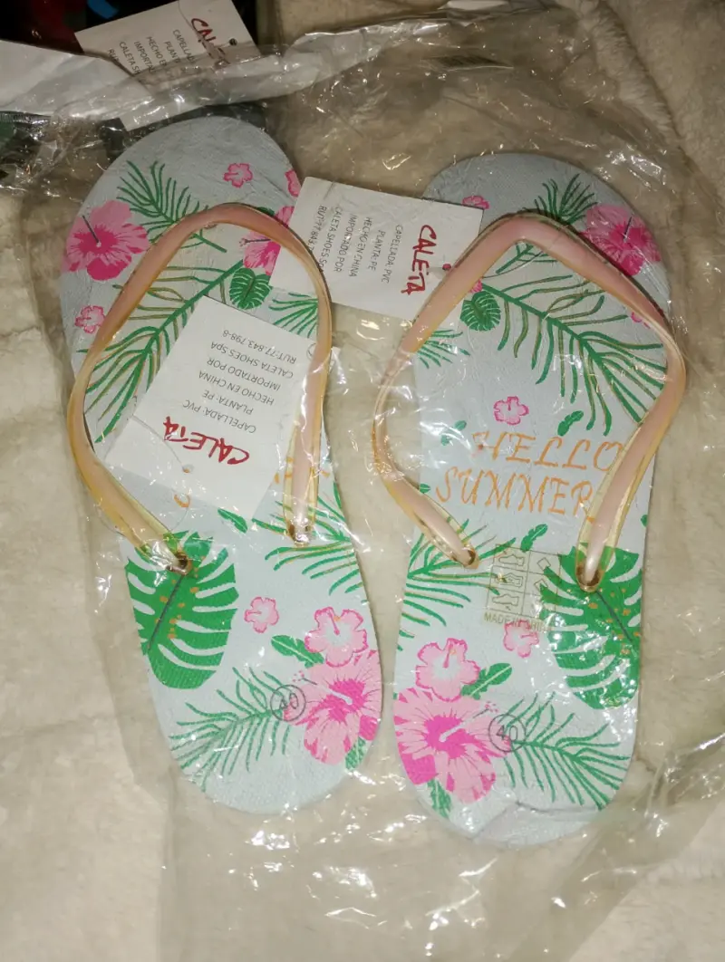 Chalas estampadas Hello Summer - 1