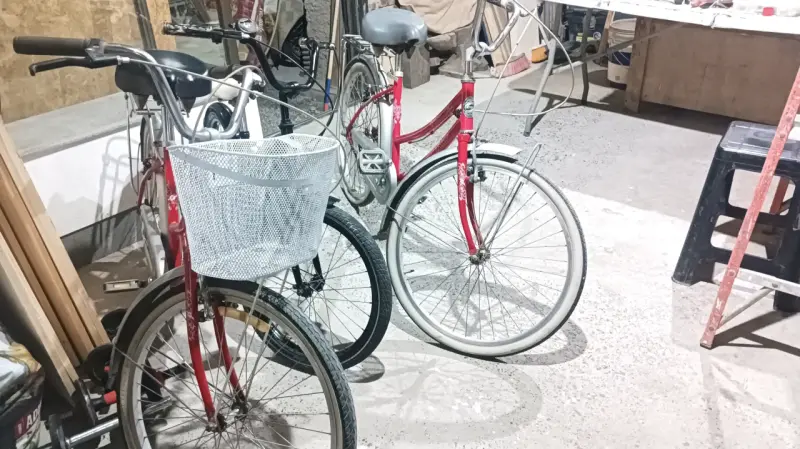 Bicicleta urbana roja con canasto OXFORD - 2