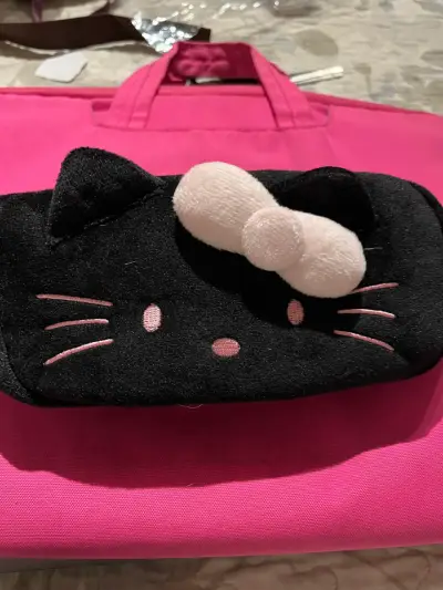 Estuche negro gatito - miniatura 1