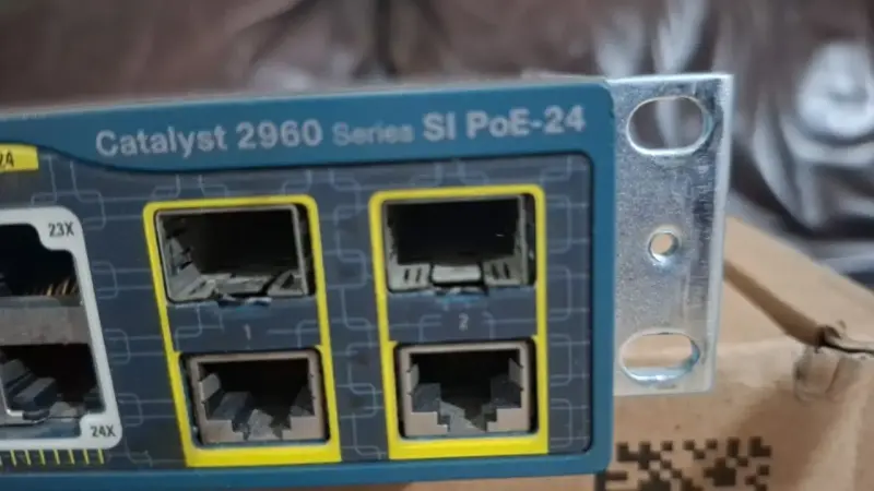 Switch Cisco Catalyst 2960 - 3