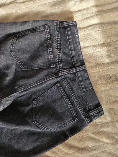 Jeans negros estilo vintage - miniatura 1