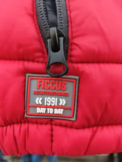 Chaqueta inflada roja para niño - miniatura 2