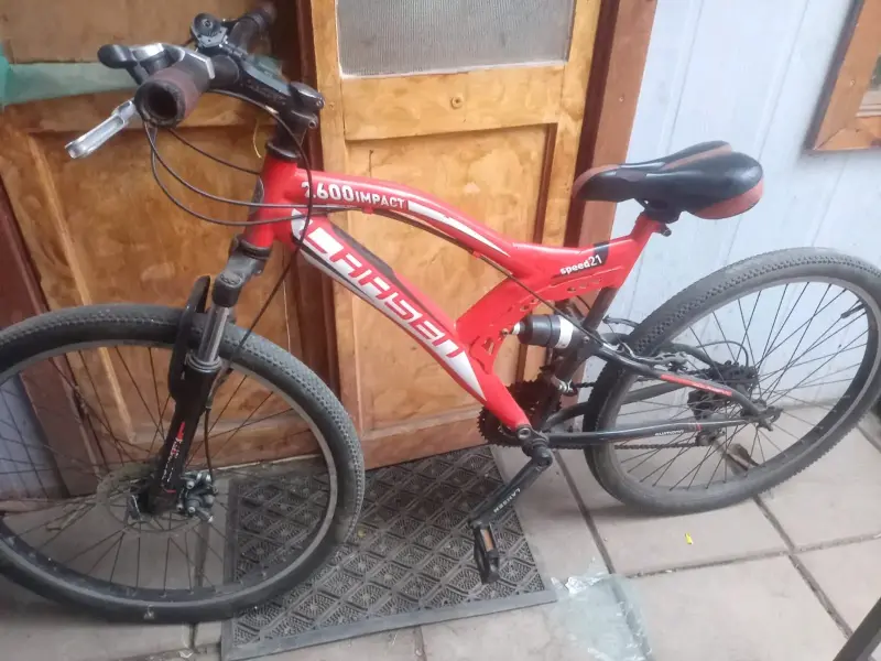 Bicicleta montaña roja Aro 26 - 2