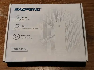 Transceptor de banda dual Baofeng - miniatura 1