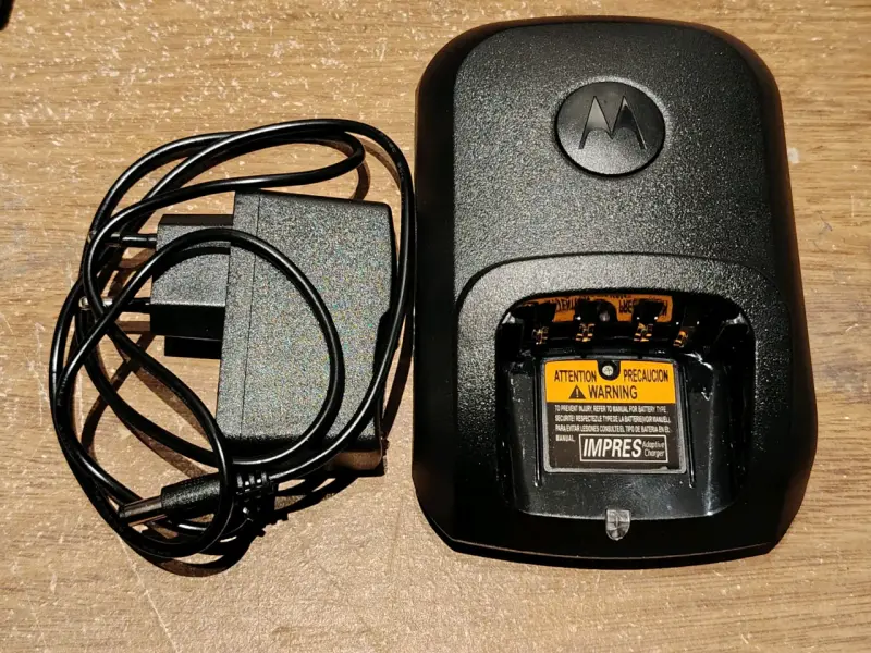 Cargadores de radio Motorola - 2
