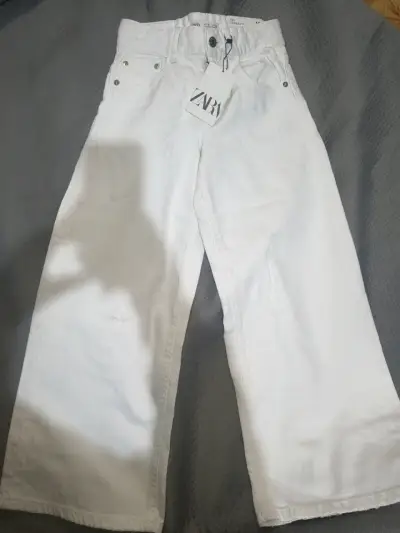 Pantalones blancos Zara nuevos - miniatura 1