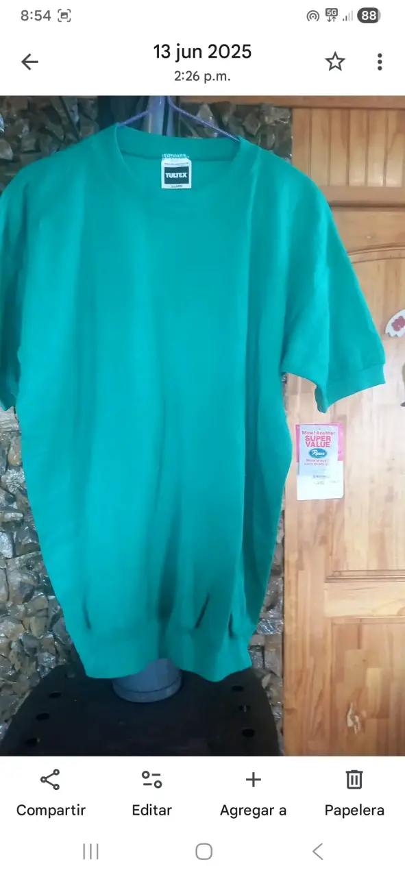 Chaqueta negra con etiqueta - 6