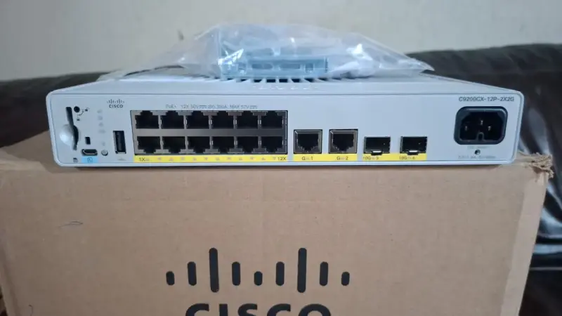 Switch Cisco C9200 CX 12 Puertos - 2