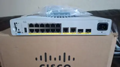 Switch Cisco  C9200 CX 12 Puertos - miniatura 2