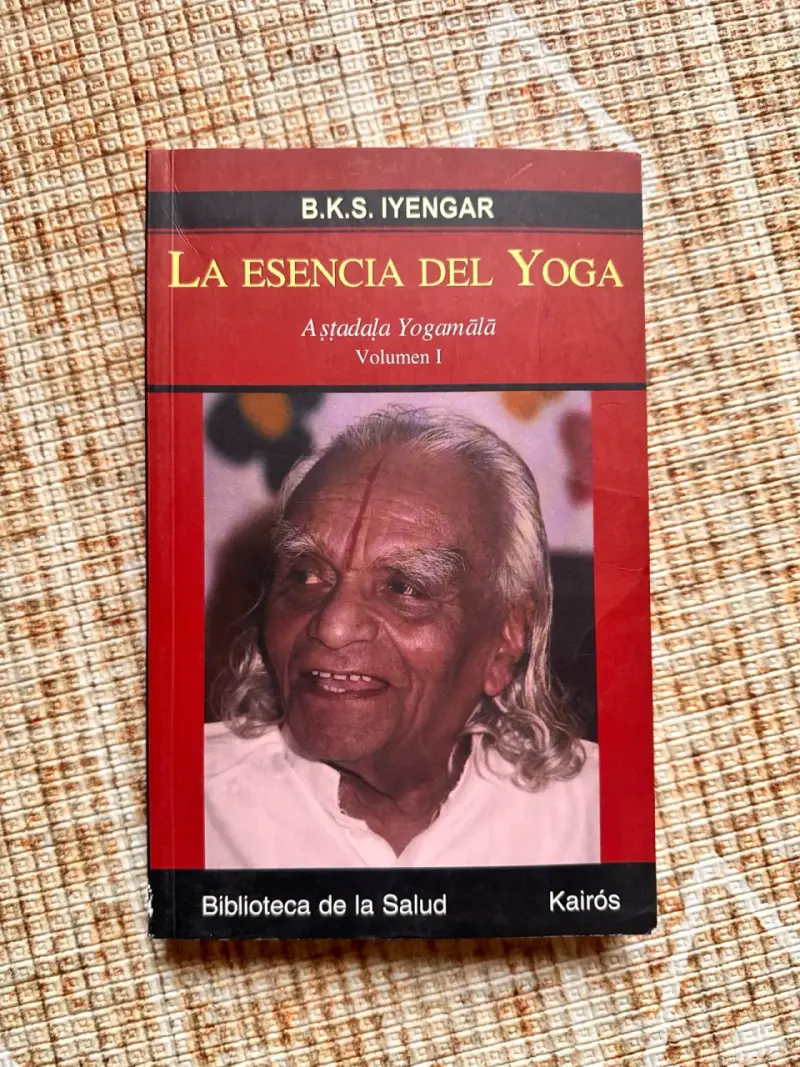 Libro La Esencia del Yoga - 1