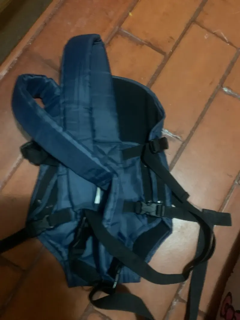 Mochila portabebés Bebesit azul - 2