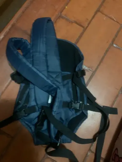 Mochila portabebés Bebesit azul - miniatura 2