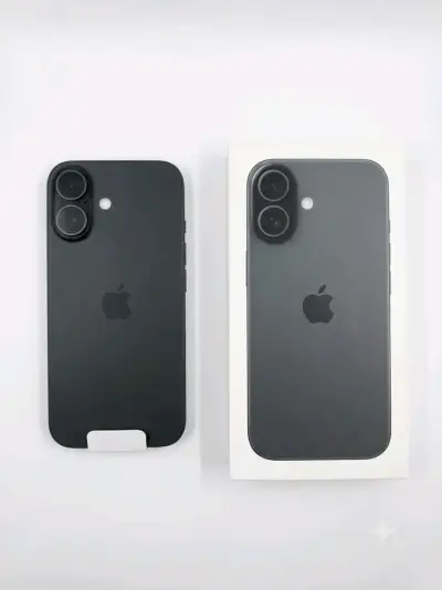 iPhone negro con caja blanca - miniatura 1