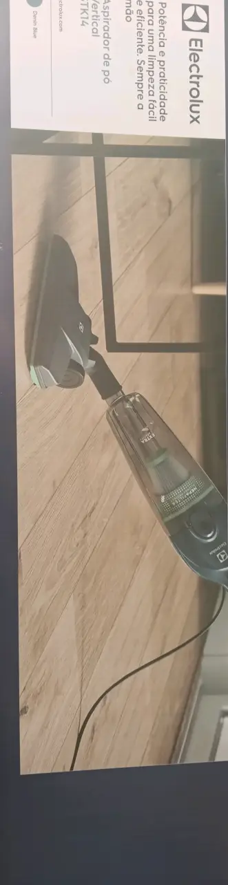 Aspiradora vertical Electrolux - miniatura 1