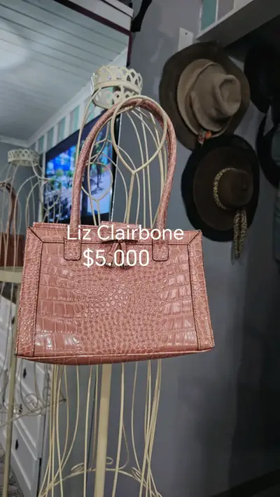 Carteras usadas en excelente estado - miniatura 6