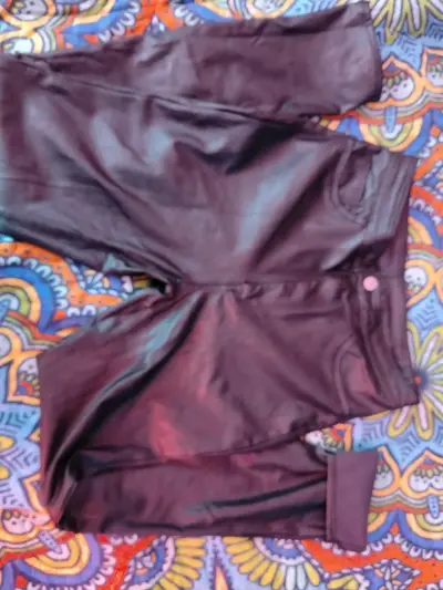 Pantalones de cuero sintético - miniatura 1