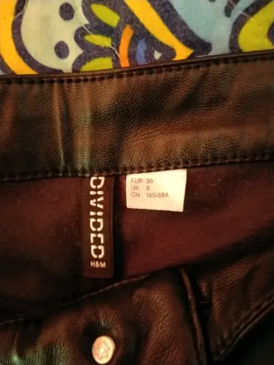 Pantalones de cuero sintético - miniatura 2