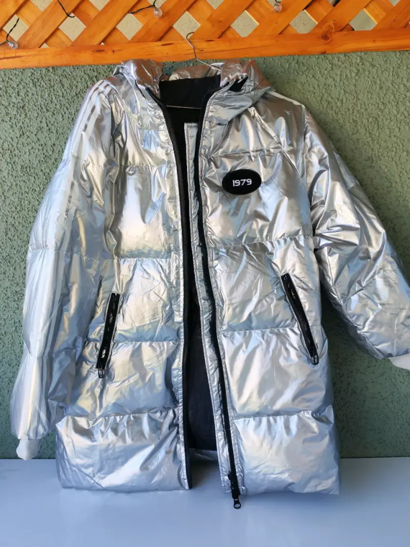 Parka plateada con capucha - 2