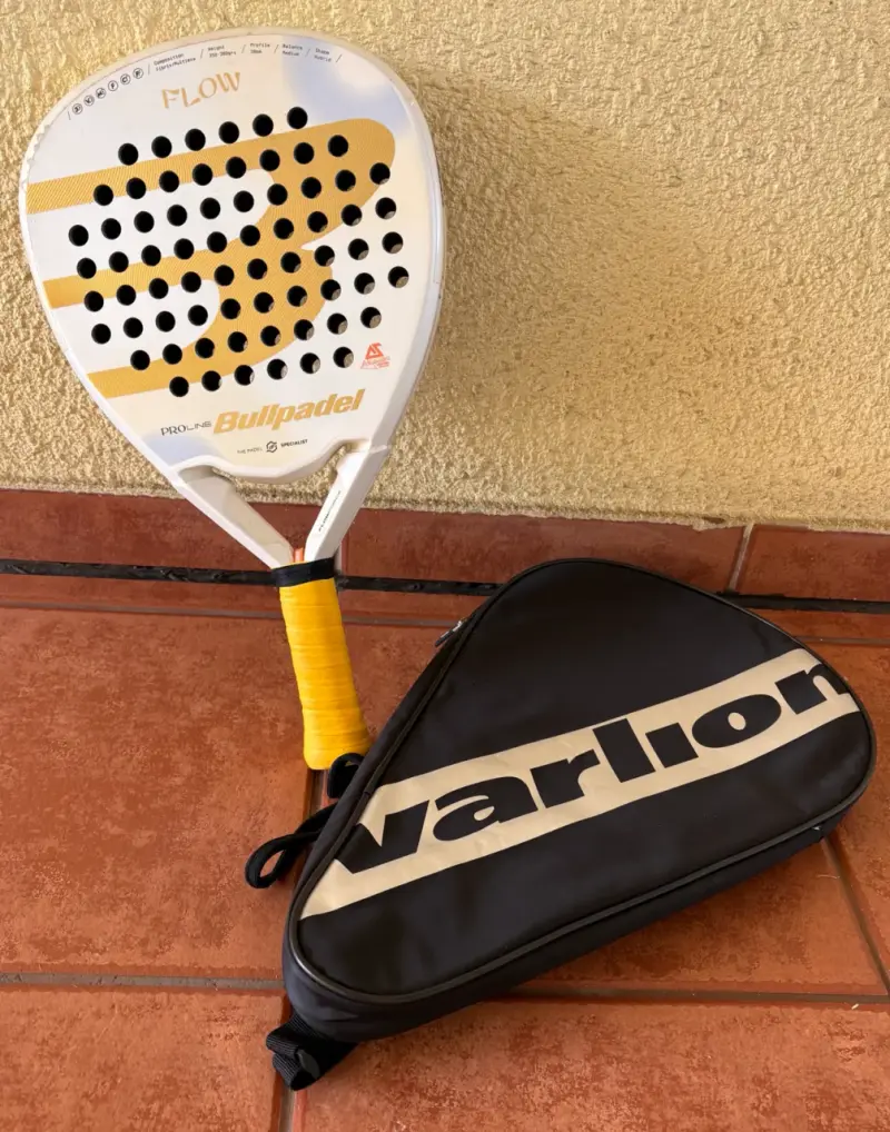 Pala de pádel Bullpadel Flow
