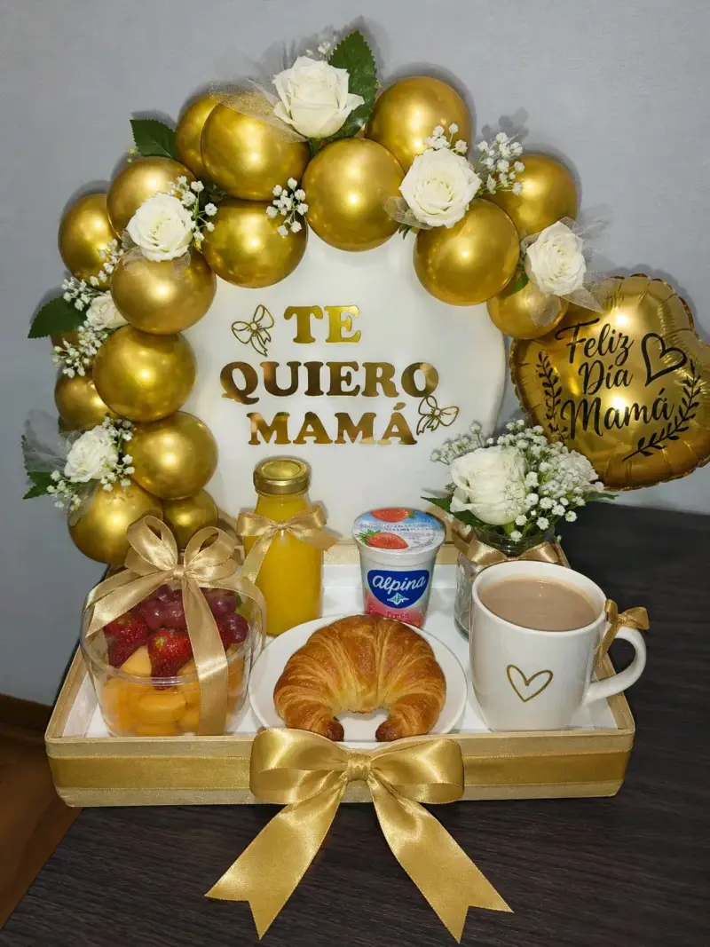 Canasta de cumpleaños con golosinas - 3