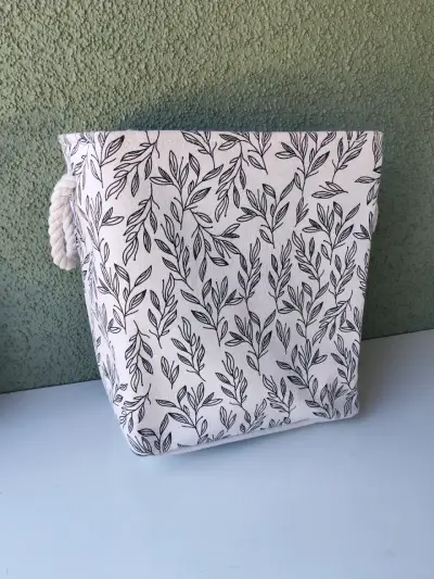 Organizador de tela con diseño floral - miniatura 1