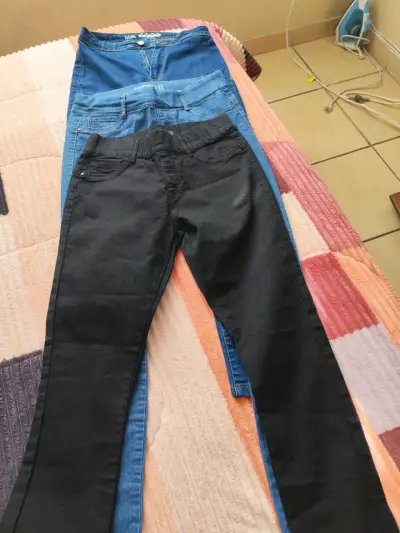 Lote de jeans mujer varios colores - miniatura 3