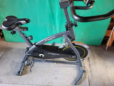 Bicicleta estática - miniatura 2