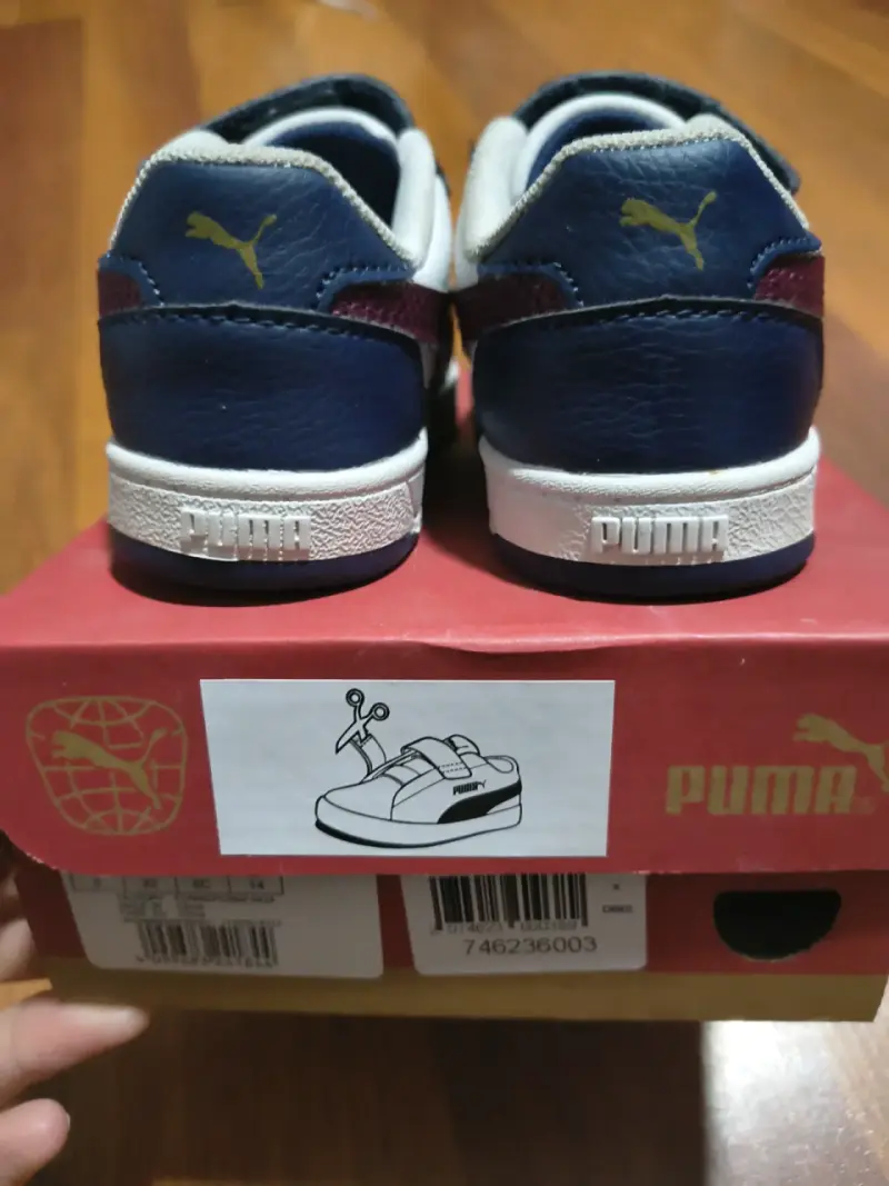 Zapatillas infantiles Puma azul y blanco - 3