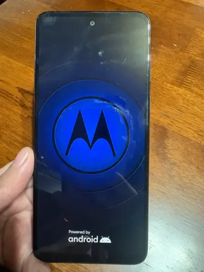 Celular Motorola negro - miniatura 2