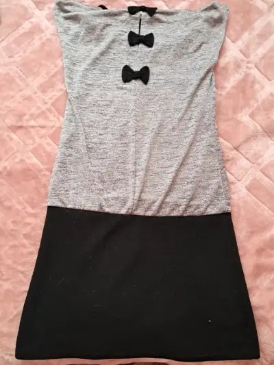 Vestido negro y gris - miniatura 2