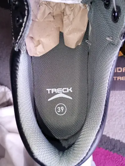 Zapatos negros de seguridad nuevos - miniatura 3