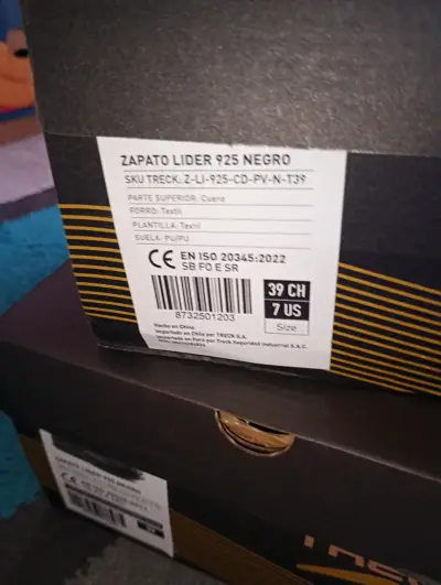 Zapatos negros de seguridad nuevos - miniatura 4