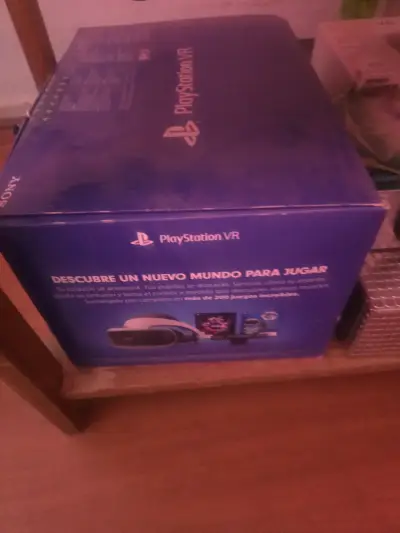 PlayStation VR en caja - miniatura 1