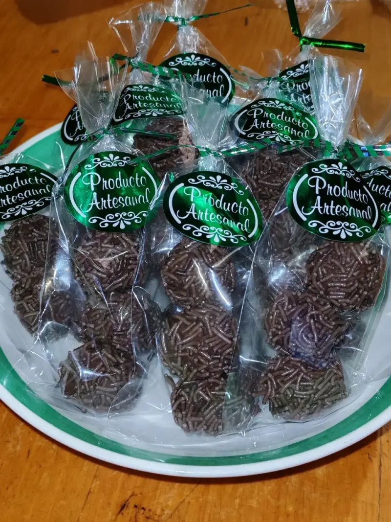 Trufas de chocolate con Ron Artesanales - 1