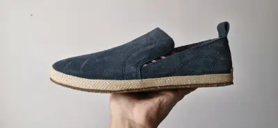 Zapatilla de lona azul - miniatura 2