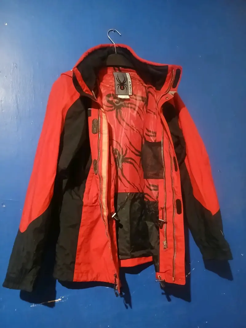 Chaqueta roja de invierno - 2