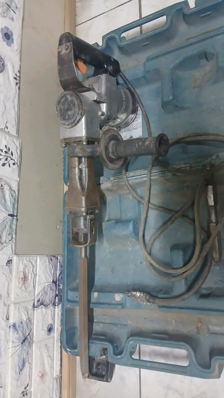 Martillo demoledor Makita - 3