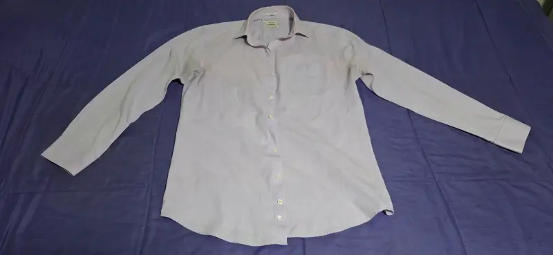 Camisa morada de hombre - 1