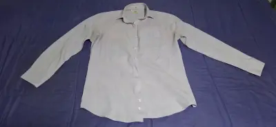 Camisa morada de hombre - miniatura 1