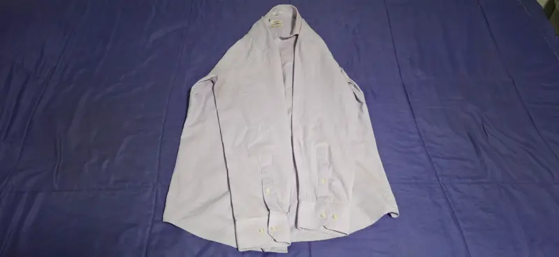 Camisa morada de hombre - 4