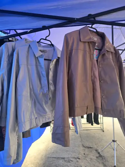 Chaquetas de cuero sintético - miniatura 3