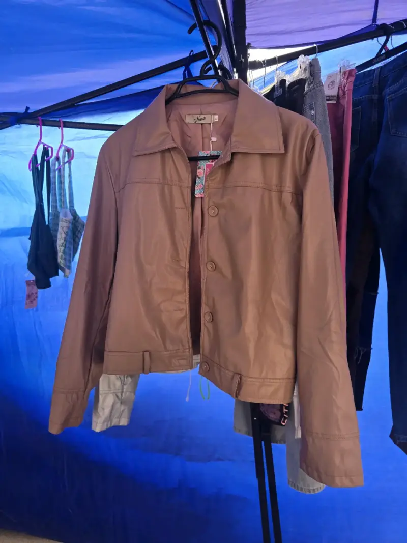 Chaquetas de cuero sintético - 4