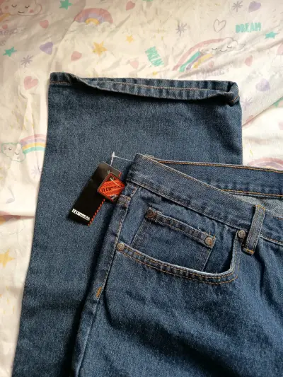 Jeans azul clásico - miniatura 4