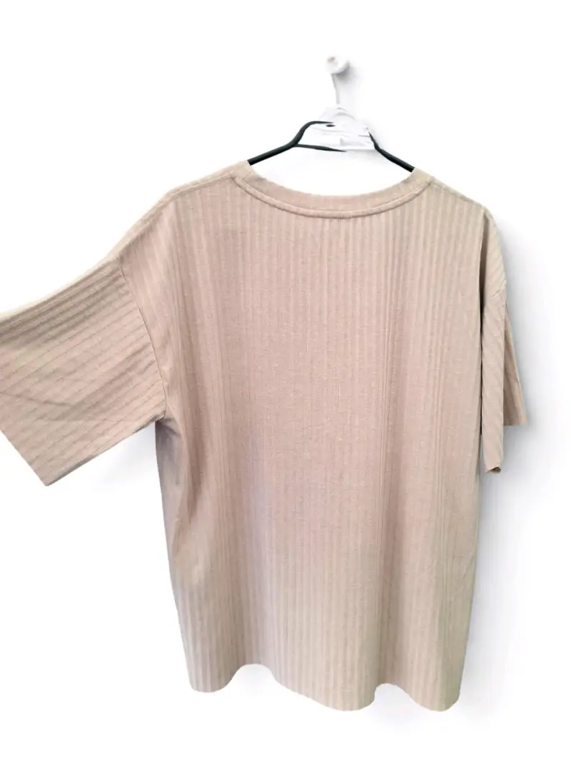 Polera H&M beige de manga corta - 2