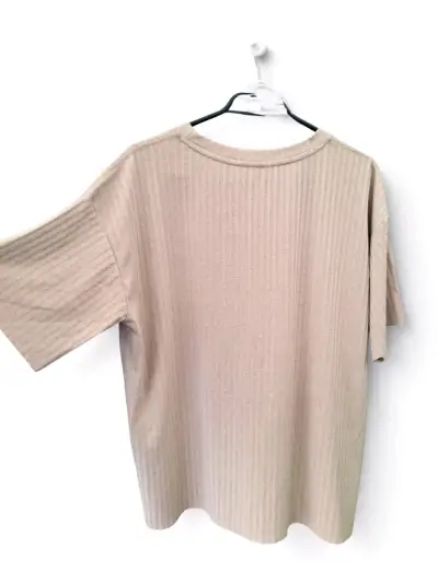 Polera H&M beige de manga corta - miniatura 2